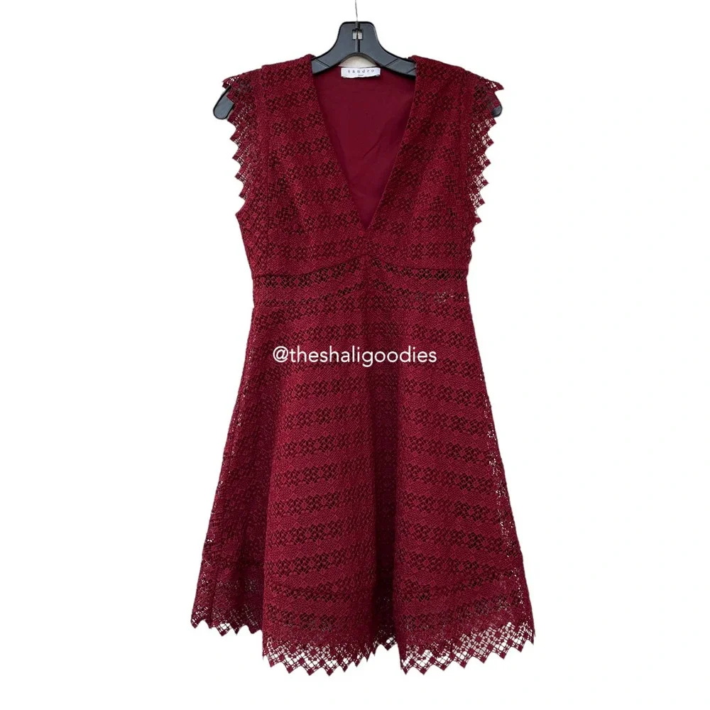 NEW SANDRO Lindsey Dress Red Lace V Neck Geometric - Picture 3 of 8